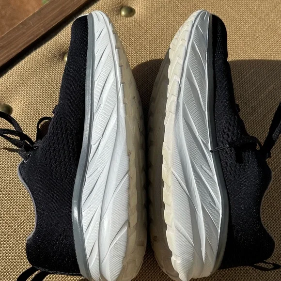 Skechers Women Black and White Athletic Shoes Size 7 - Picture 5 of 8